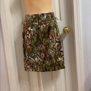 NWT Apostrophe skirt medium. Snakeskin pattern